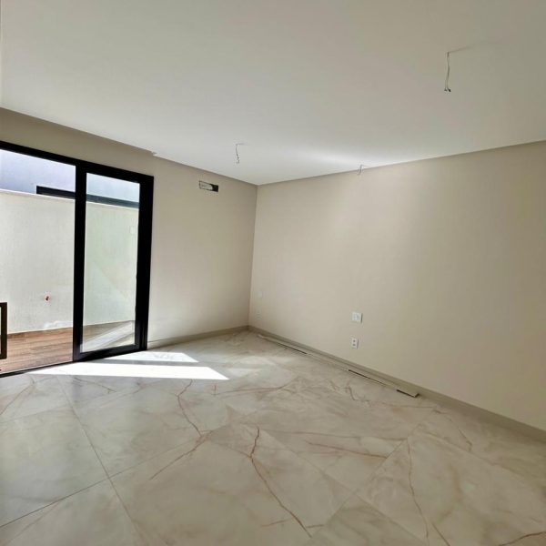 WhatsApp Image 2025-12-16 at 12.45.21 (4)