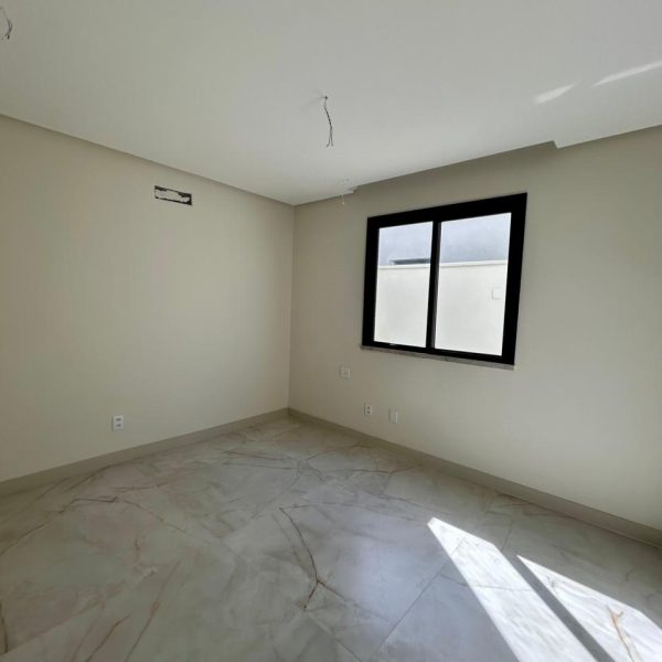 WhatsApp Image 2025-12-16 at 12.45.22 (2)